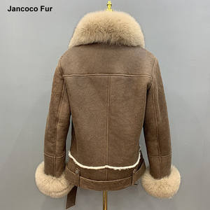 <span class=keywords><strong>Giacca</strong></span> Invernale di Lusso da <span class=keywords><strong>Donna</strong></span> in <span class=keywords><strong>Pelle</strong></span> di Montone con Grande Collo in <span class=keywords><strong>Vera</strong></span> Pelliccia Personalizzabile - Product Image 3