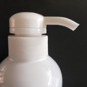 Tratamiento Capilar Profesional de Queratina Brasileña para Cabello Dañado y con Puntos Blancos, con Colágeno y Proteínas, Marca Privada de Fábrica - Product Image 3