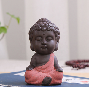 Statue de Bouddha traditionnelle mignonne et petite, sculptures indiennes de yoga <span class=keywords><strong>mandala</strong></span>, figurine de moine, animal de compagnie pour le thé, décoration sur plateau de kung-fu - Product Image 2