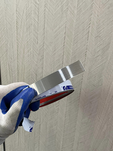 Molduras Metálicas Decorativas Autoadhesivas Modernas de Acero Inoxidable con Acabado de Espejo 8K para Paredes, Techos y Muebles - Product Image 3