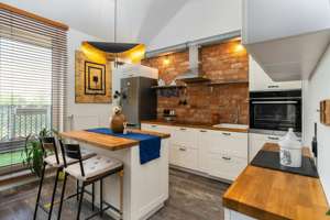 Armoires de cuisine en bois de chêne massif multicouche, meubles de rangement et multifonctionnels pour la maison, avec design sol-plafond - Product Image 3