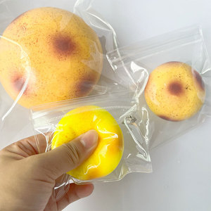 Juguete Blandito de Mango Realista, Juguete Sensorial Antiestrés con Forma de Fruta, Juguete de Peluche de Mango Gigante, Regalo Novedoso para Adultos y Niños - Product Image 2