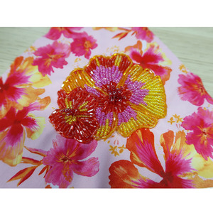 OEM Bikini en tissu à motifs floraux <span class=keywords><strong>de</strong></span> haute qualité perles peintes à la main <span class=keywords><strong>soleil</strong></span> dans les bars brodés vêtements <span class=keywords><strong>de</strong></span> plage tongs maillots <span class=keywords><strong>de</strong></span> <span class=keywords><strong>bain</strong></span> - Product Image 5