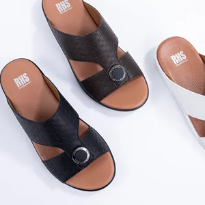 2024 Новая коллекция прогулка по воздуху комфортная мягкость pu подошва ручной работы арабские тапочки для мужчин uae ksa lifestyle сандалии