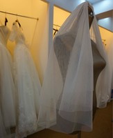 Voile de mariée élégant en dentelle mi-longue CYG en gros pour les mariages à l'église