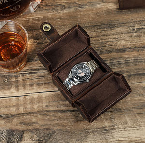 Boîte de montre carrée de luxe personnalisée faite à la main en cuir étui de rangement pour montre de voyage support de boîtier - Product Image 6