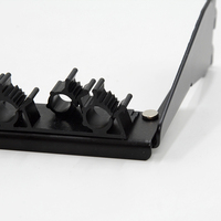 Panel de Conexiones Vacío de 1U y 19 Pulgadas, Cat6 UTP, 24 Puertos RJ45, Material Resistente, Color Negro, con Puerta Antipolvo y Columna de Plástico Extraíble