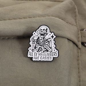 Alfileres esmaltados totalmente asustados divertido Halloween calavera bebiendo café broches solapa insignia joyería regalos al por mayor a granel - Product Image 3