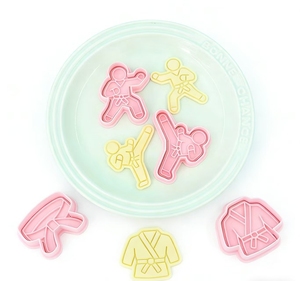 <span class=keywords><strong>Emporte</strong></span>-pièce 3D en forme de dessin animé avec motif <span class=keywords><strong>ceinture</strong></span> noire pour pâte à modeler et impression DIY - Product Image 1