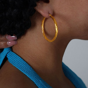 Fashion Wholesale Fine 14k 18k Gold Plated 316L Stainless Steel Gold Light Big <b>Large</b> Exaggerated Earrings for Women - Product Image 2