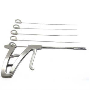 Pasador de Sutura Scorpion Recto con 12 Agujas Adicionales Instrumentos de Artroscopia - Product Image 1