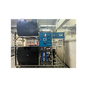 台湾水处理设备工业级RO + UF净水器用于净水