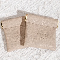 Prix d'usine Sac pochette en cuir PU personnalisé imprimé de logo Mini pochette de maquillage pour lunettes de soleil rouge à lèvres