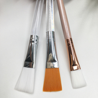 Brosse à masque Vegan en Fiber synthétique, outil Facial avec manche en bois, fond de teint liquide, accessoire à maquillage plate