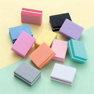 50 unids/lote 100/180 doble-Mini de los bloques de archivo colorido esponja de esmalte de uñas de lijado de plaza tiras de manicura - Product Image 5