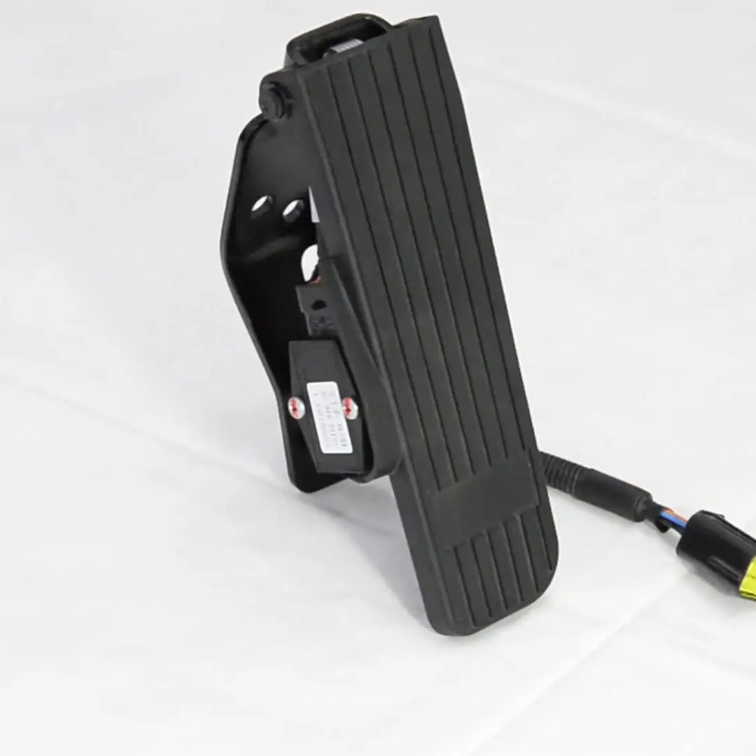 Factory direct sales Heavy Machine Crane Throttle Control Electric Accelerator Pedal