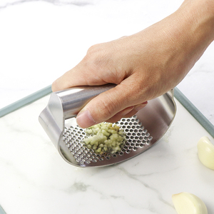 Alat penghancur bawang putih Manual, Set pengupas bawang putih tekan bawang putih Manual profesional 3 buah - Product Image 3