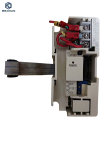 Módulo PLC FX2N-2DA, Controlador Lógico Programable, Módulo de Control Industrial, Unidad Desmontada, Componente de Automatización Industrial - Product Image 1