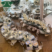 Table à manger en verre de mariage en forme de S ou demi-lune en cristal avec chaises