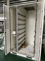 Armoire de stockage de batteries extérieure en acier galvanisé avec revêtement en poudre, étanche IP65, personnalisée par un fabricant chinois, avec design graphique