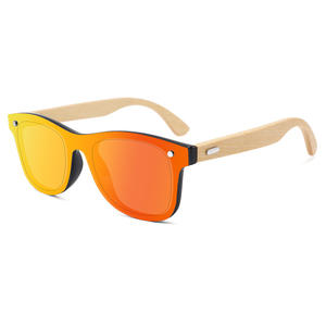 Lunettes de soleil pour femmes, monture en PC, grain de bois, UV400, légères, design ovale à la mode, pour la protection solaire, les voyages et la conduite - Product Image 1