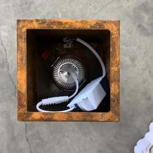 Lampadaire de jardin en acier Corten : une lueur artistique pour l'aménagement paysager - Product Image 5
