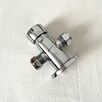 Robinet de douche moderne à poignée unique en laiton poli motif de pulvérisation de pause robinets chromés à retardement avec compteur d'hôtels