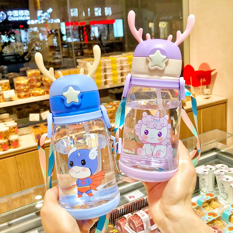 500ml Children Cute Cartoon Deer Antler Cup Portable Plastic Water Bottle with Shoulder Strap for Outdoor Travel