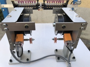 Machine à bobiner le fil à prix d'usine, commande PLC, machine à bobiner la dentelle, fonctionnement stable, <span class=keywords><strong>enrouleur</strong></span> de tubes textiles - Product Image 4
