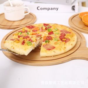 Bandeja para hornear pizza de bambú con asa para servir pan, repostería y carne. - Product Image 3