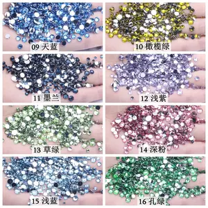 Diamantes de imitación de resina, 2-6MM, 14 colores, opcional, parte trasera plana, brillante, accesorios de joyería para uñas