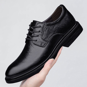 รองเท้าหนังวัวแบบผูกเชือกสำหรับธุรกิจ ระบายอากาศได้ดี ดีไซน์โปร่ง ไม่ลื่น ซับแรงกระแทก เหมาะสำหรับใส่ทำงานและลำลอง ใช้ได้ทุกฤดู - Product Image 4