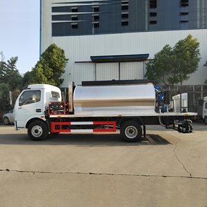 Camión Distribuidor de Asfalto y Betún Chengli de 6 Metros Cúbicos, Camión Pulverizador para Construcción - Product Image 6