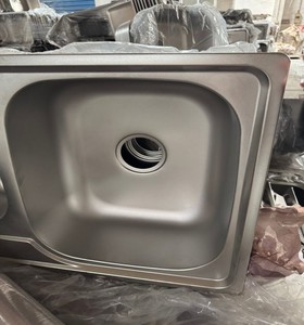 Évier de cuisine professionnel en acier inoxydable robuste pour restaurant, avec deux bacs rectangulaires et un trou, design moderne - Product Image 5