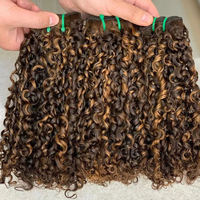 Vente en gros d'usine, vendeurs de cheveux bouclés Super Double Drawn Pixie, paquets de cheveux humains brésiliens bruts à cuticule alignée