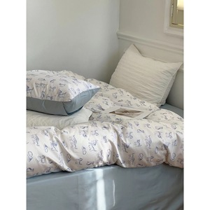Juego de Ropa de Cama Coreano con Diseño de Gatos y Jardín Celestial, 60 Hilos, Satén de Algodón de Fibra Larga, Impresión Digital, 4 Piezas, para Uso Doméstico - Product Image 3