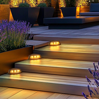 Lampes solaires étanches à 3LED pour escaliers de terrasse avec capteur automatique, éclairage de marches extérieures pour le jardin, le parc, la pelouse et le paysage.