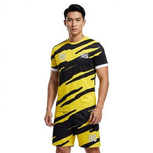 ชุดเสื้อฟุตบอลชายแบบกำหนดเอง ลายทาง ระบายเหงื่อได้ดี แขนสั้น ทรงสปอร์ต ชุดยูนิฟอร์มทีมสโมสร เสื้อแบบกำหนดเอง - Product Image 1