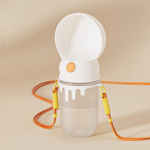 Botella de agua para perros de 360 ml, portátil, a prueba de fugas, taza para paseos con mascotas. - Product Image 1