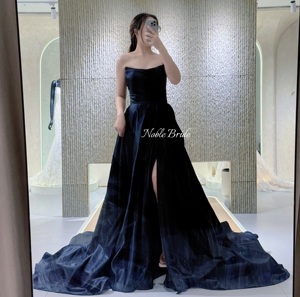 Chất lượng cao satin làm váy cưới màu đen với chia Side <span class=keywords><strong>Royal</strong></span> Train Bridal Gown 2026 - Product Image 1