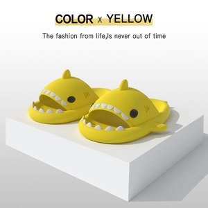 Chaussons de requin de haute qualité Chaussons d'été pour couple adulte Tendance intérieur et extérieur Vente en gros - Product Image 5