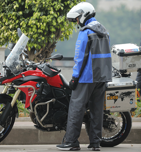 Quality Rain <strong>Suit</strong> Waterproof Rain Coat Tourism Outdoor Jacket Hiking Raincoat Motor Raincoat Cheap Raincoat - Product Image 3