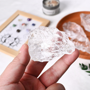 Vente en gros de pierres précieuses naturelles de haute qualité, pierres de guérison en cristal, quartz clair, pierre brute non taillée - Product Image 2