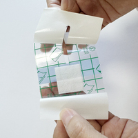 Pansement de fixation de canule IV imperméable à l'eau pansement IV de fixation de perforation de film Transparent avec tampon absorbant hydrocolloïde