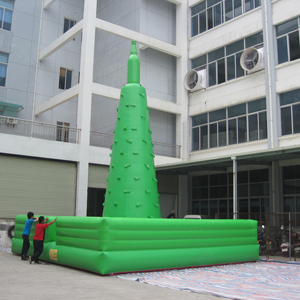 Muro de Escalada Inflable Verde para Niños y Adultos, para Uso en Parques de Aventura y Deportes al Aire Libre, Material de PVC, Capacidad Máxima >500 kg - Product Image 1