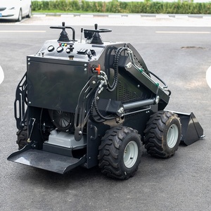 Chargeuse compacte polyvalente avec godet à changement rapide, fourche et souffleuse à neige pour travaux de construction et agricoles efficaces - Product Image 2