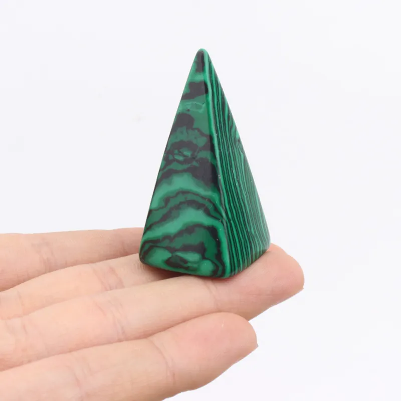 चयनित 12 प्राकृतिक रत्न क्रिस्टल exquisitely पॉलिश छोटे आकार पिरामिड सेट उपहार बक्से