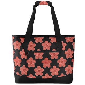 Sac isotherme rétro en nylon noir et rouge à imprimé floral Hawaïen Hau personnalisé pour femme, idéal pour les courses - Product Image 2