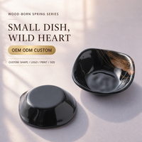 Assiette carrée en mélamine de 4 pouces, motif tourbillon noir, résistante aux chutes, pour pique-nique, fête, cantine scolaire - Vente en gros OEM/ODM