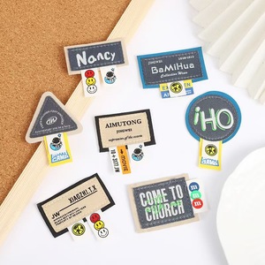 Etiqueta de cuero geométrica DIY, etiqueta de <span class=keywords><strong>ropa</strong></span> tejida en inglés Ins para bolsos de niños, etiqueta de tela de poliéster lavable para personalizar - Product Image 1